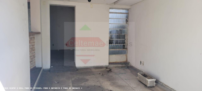 Casa com 6 Quartos à Venda, 205 m² em Centro - Taubaté