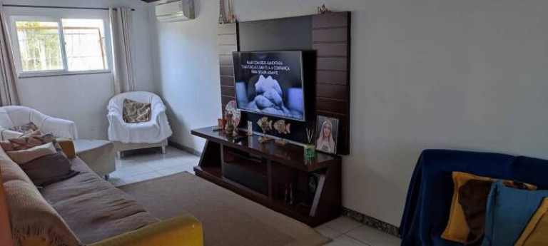 Imagem Casa com 3 Quartos à Venda, 94 m² em Itapebussu - Guarapari
