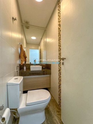 Imagem Casa com 3 Quartos à Venda, 400 m² em Boqueirão - Praia Grande Imagem Casa com 3 Quartos à Venda, 400 m² em Boqueirão - Praia Grande