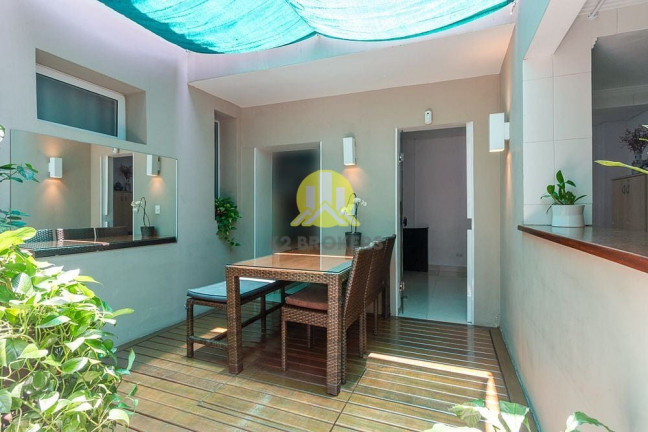 Imagem Casa com 1 Quarto à Venda, 272 m² em Pinheiros - São Paulo Imagem Casa com 1 Quarto à Venda, 272 m² em Pinheiros - São Paulo