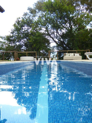 Imagem Casa à Venda, 1.700 m² em Extrema - Extrema Imagem Casa à Venda, 1.700 m² em Extrema - Extrema