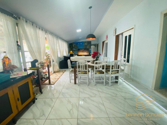 Imagem Casa com 2 Quartos à Venda, 360 m² em Salinas - Balneário Barra Do Sul Imagem Casa com 2 Quartos à Venda, 360 m² em Salinas - Balneário Barra Do Sul