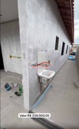 Imagem Casa com 2 Quartos à Venda, 60 m² em Jamaica - Itanhaém