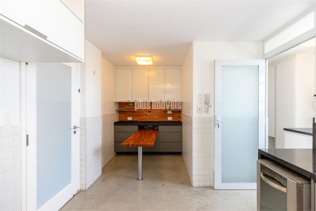 Imagem Apartamento com 3 Quartos à Venda, 272 m² em Jardim América - São Paulo Imagem Apartamento com 3 Quartos à Venda, 272 m² em Jardim América - São Paulo