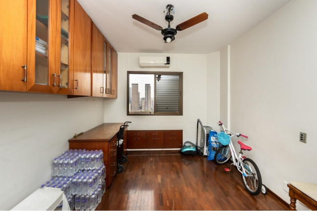 Imagem Apartamento com 3 Quartos à Venda, 151 m² em Vila Nova Conceição - São Paulo Imagem Apartamento com 3 Quartos à Venda, 151 m² em Vila Nova Conceição - São Paulo