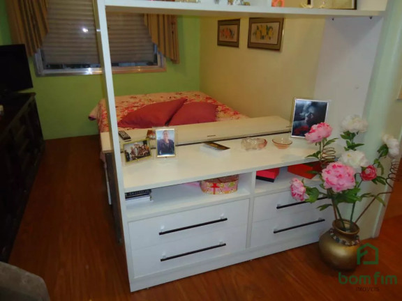Imagem Apartamento com 1 Quarto à Venda, 33 m² em Cristal - Porto Alegre