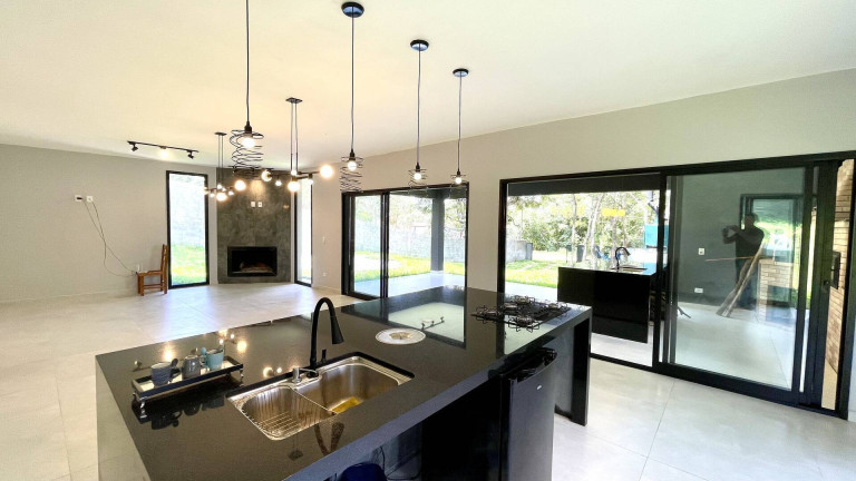 Imagem Casa com 3 Quartos à Venda, 1.000 m² em Estância Santa Maria Do Laranjal - Atibaia Imagem Casa com 3 Quartos à Venda, 1.000 m² em Estância Santa Maria Do Laranjal - Atibaia