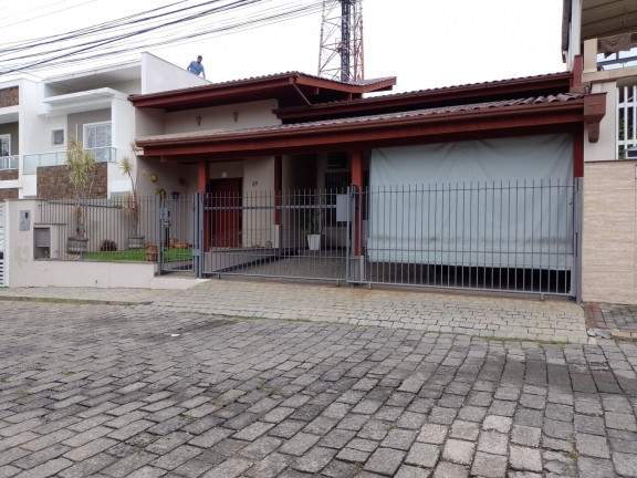 Imagem Casa com 4 Quartos à Venda, 189 m² em Escola Agrícola - Blumenau Imagem Casa com 4 Quartos à Venda, 189 m² em Escola Agrícola - Blumenau