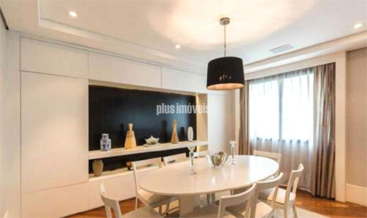 Imagem Apartamento com 4 Quartos à Venda, 200 m² em Campo Belo - São Paulo