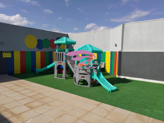 Imagem Imóvel com 3 Quartos à Venda, 54 m² em Novo Mundo - Curitiba Imagem Imóvel com 3 Quartos à Venda, 54 m² em Novo Mundo - Curitiba