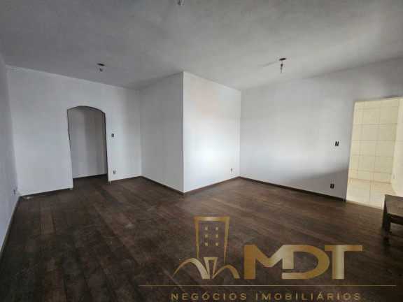 Imagem Casa com 4 Quartos à Venda, 232 m² em Copacabana - Belo Horizonte Imagem Casa com 4 Quartos à Venda, 232 m² em Copacabana - Belo Horizonte