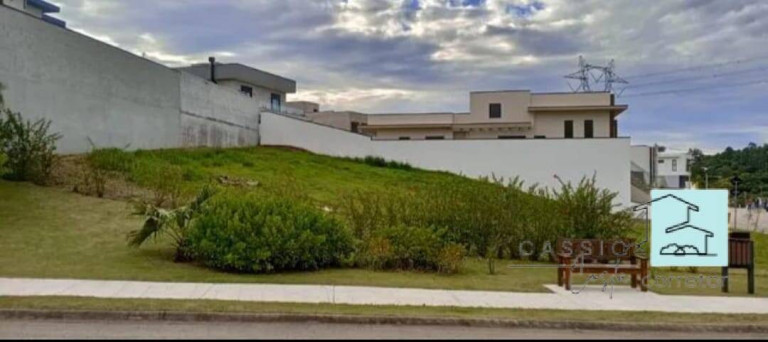 Terreno em Condomínio à Venda, 370 m² em Jardim Celeste - Jundiaí
