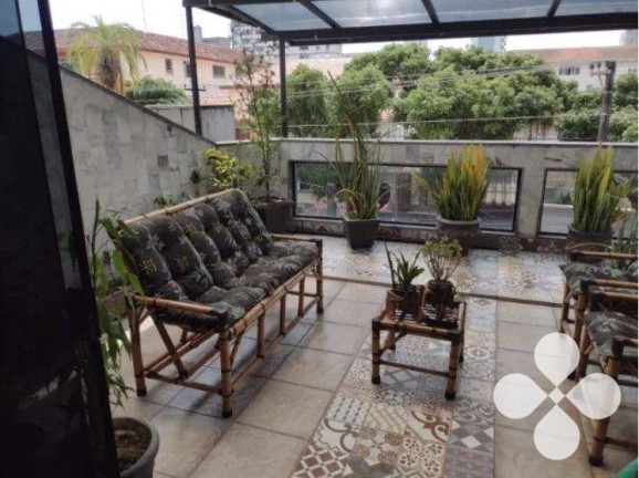 Imóvel com 3 Quartos para Alugar, 320 m² em Gonzaga - Santos