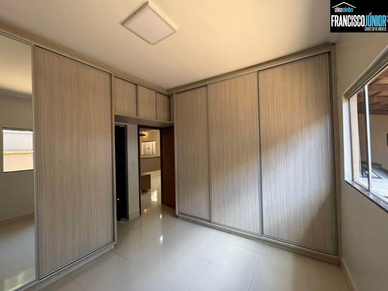 Imagem Casa com 3 Quartos à Venda, 225 m² em Jardim Europa - Goiânia Imagem Casa com 3 Quartos à Venda, 225 m² em Jardim Europa - Goiânia