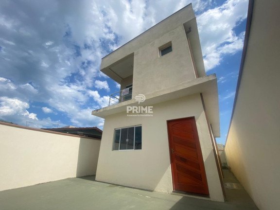 Sobrado com 2 Quartos à Venda, 105 m² em Balneário Dos Golfinhos - Caraguatatuba