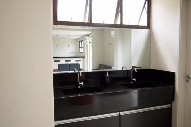 Imagem Imóvel com 3 Quartos à Venda, 127 m² em Vila Madalena - São Paulo