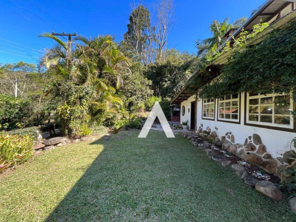 Imagem Casa com 10 Quartos à Venda, 327 m² em Albuquerque - Teresópolis Imagem Casa com 10 Quartos à Venda, 327 m² em Albuquerque - Teresópolis