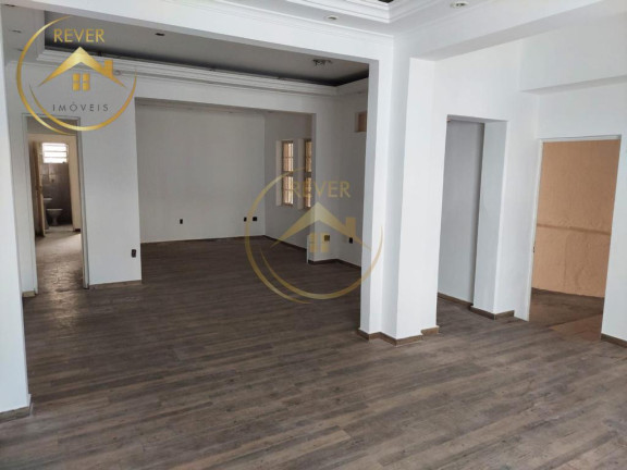 Imóvel com 4 Quartos para Alugar, 290 m² em Cambuí - Campinas