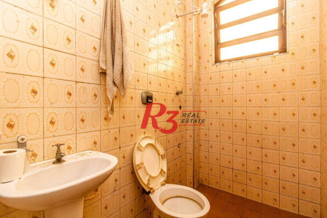 Imagem Casa com 3 Quartos à Venda, 250 m² em Campo Grande - Santos