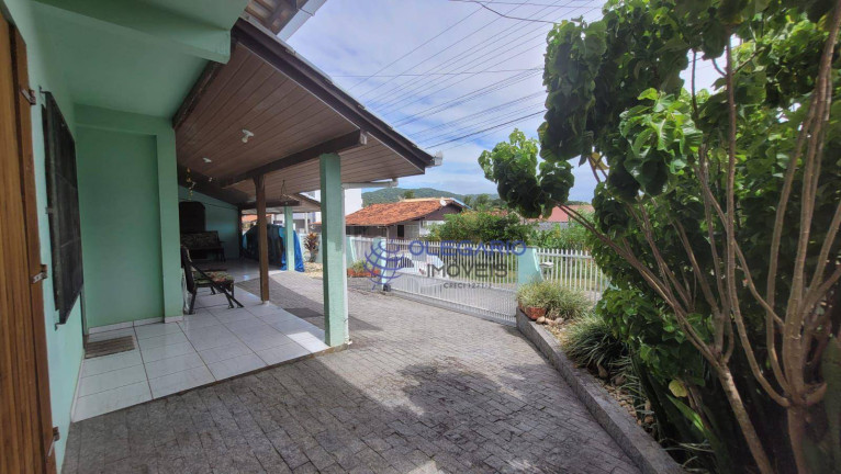 Imagem Casa com 5 Quartos à Venda, 170 m² em Centro - Penha