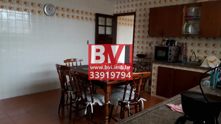 Imagem Casa com 4 Quartos à Venda, 190 m² em Penha Circular - Rio De Janeiro Imagem Casa com 4 Quartos à Venda, 190 m² em Penha Circular - Rio De Janeiro
