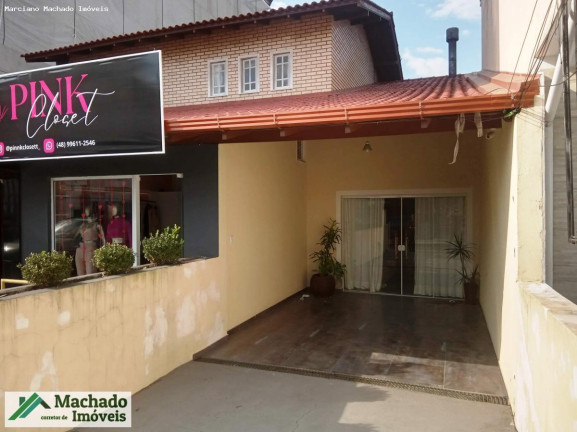 Imagem Casa com 3 Quartos à Venda, 266 m² em Centro - Biguaçu