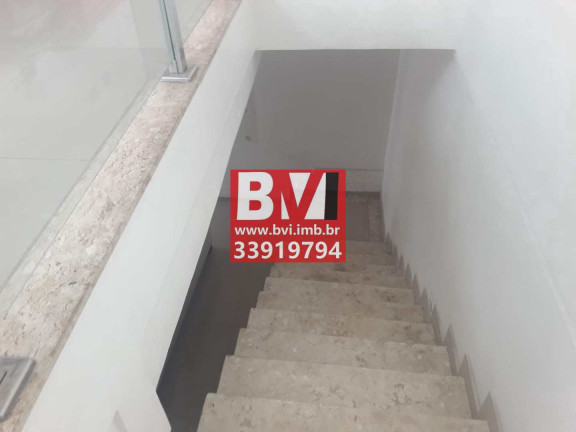 Imagem Casa com 3 Quartos à Venda, 130 m² em Vila Da Penha - Rio De Janeiro Imagem Casa com 3 Quartos à Venda, 130 m² em Vila Da Penha - Rio De Janeiro