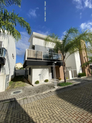 Imagem Casa com 3 Quartos à Venda, 268 m² em Rio De Janeiro Imagem Casa com 3 Quartos à Venda, 268 m² em Rio De Janeiro