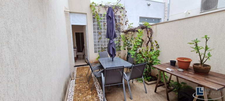 Imagem Casa com 3 Quartos à Venda, 162 m² em Guapore - Ribeirao Preto Imagem Casa com 3 Quartos à Venda, 162 m² em Guapore - Ribeirao Preto
