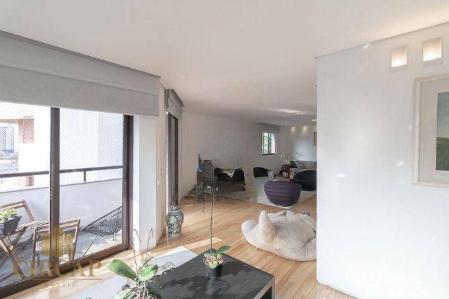 Imagem Cobertura com 3 Quartos à Venda, 280 m² em Higienópolis - São Paulo Imagem Cobertura com 3 Quartos à Venda, 280 m² em Higienópolis - São Paulo