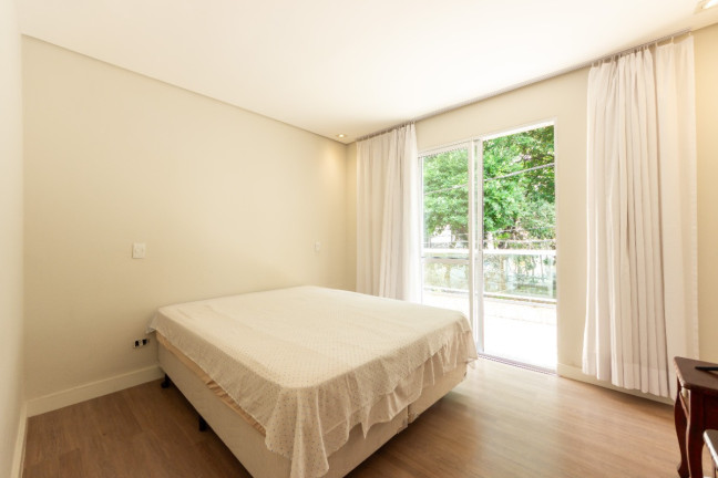 Imagem Sobrado com 3 Quartos à Venda, 248 m² em Vila Palmeiras - São Paulo