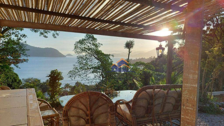 Imagem Casa com 4 Quartos à Venda, 200 m² em Vila Velha - Angra Dos Reis