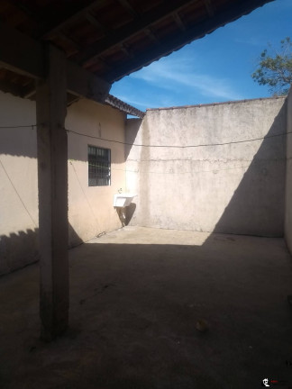 Imagem Casa com 2 Quartos à Venda, 133 m² em Centro - Itanhaém