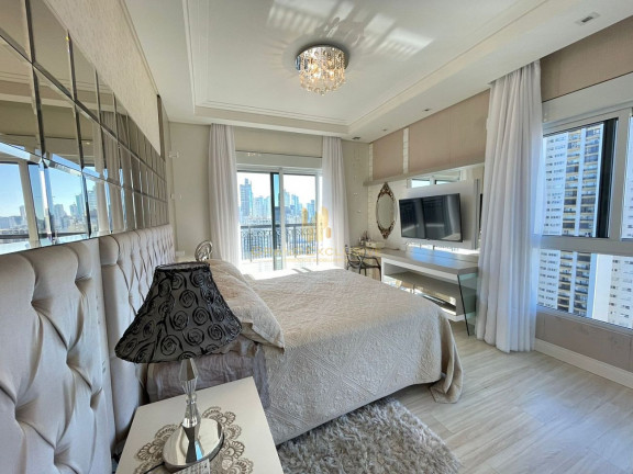 Imagem Apartamento com 3 Quartos à Venda, 152 m² em Centro - Balneário Camboriú Imagem Apartamento com 3 Quartos à Venda, 152 m² em Centro - Balneário Camboriú