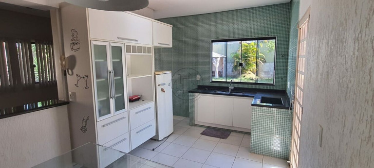Imagem Casa com 4 Quartos à Venda, 250 m² em Setor Habitacional Arniqueira (águas Claras) - Brasília Imagem Casa com 4 Quartos à Venda, 250 m² em Setor Habitacional Arniqueira (águas Claras) - Brasília