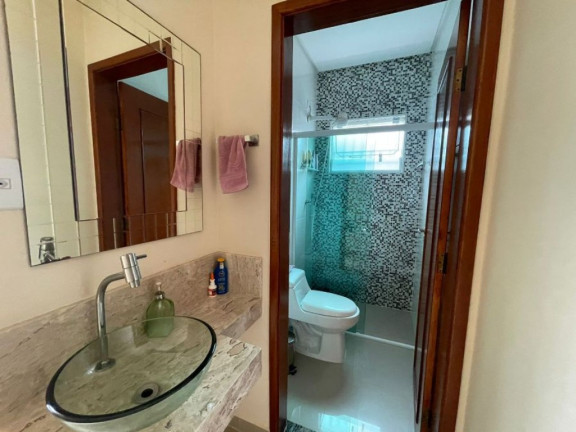 Imagem Casa com 4 Quartos à Venda, 160 m² em Flórida - Praia Grande Imagem Casa com 4 Quartos à Venda, 160 m² em Flórida - Praia Grande