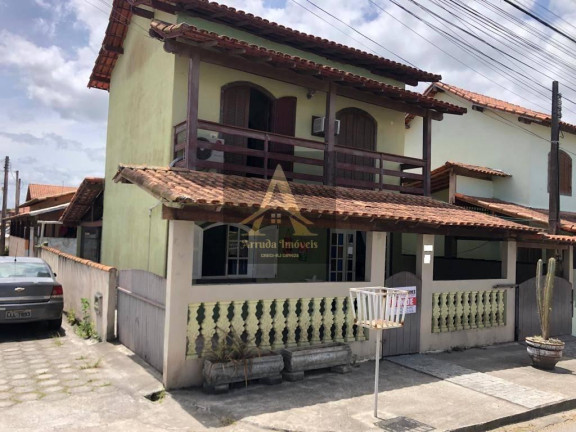 Imagem Casa com 3 Quartos à Venda, 