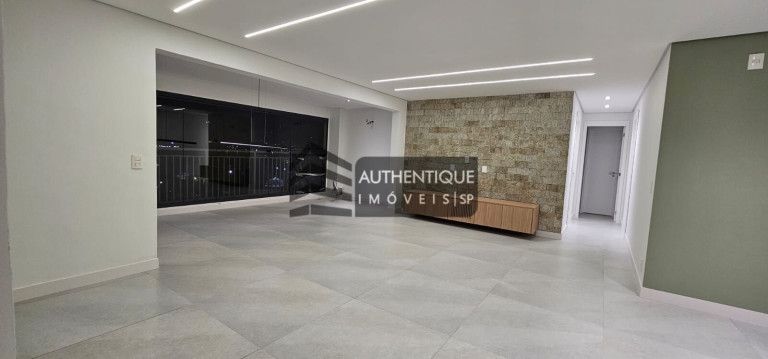 Imagem Apartamento com 3 Quartos à Venda, 136 m² em Santo Amaro - São Paulo