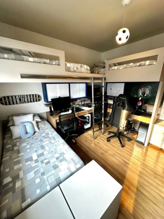 Imagem Casa com 3 Quartos à Venda, em Glória - Joinville Imagem Casa com 3 Quartos à Venda, em Glória - Joinville