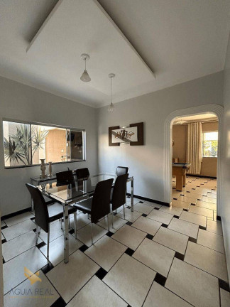 Imagem Casa com 3 Quartos à Venda, 206 m² em Vila Taveirópolis - Campo Grande Imagem Casa com 3 Quartos à Venda, 206 m² em Vila Taveirópolis - Campo Grande