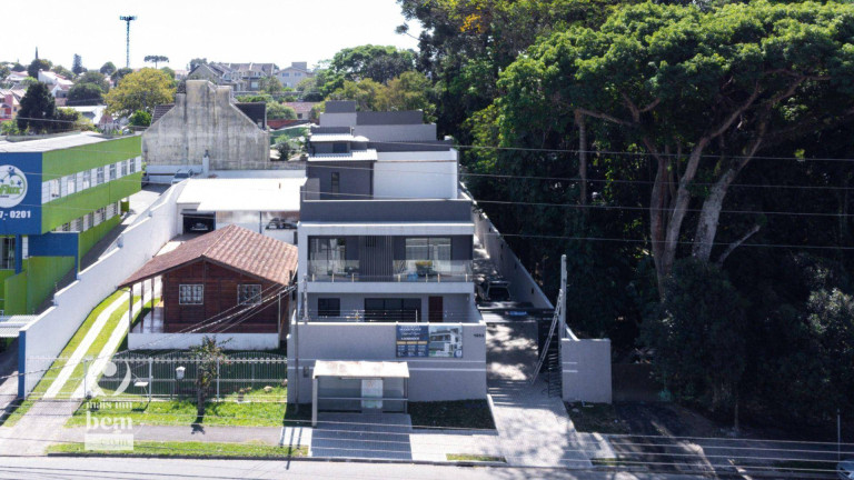 Imagem Sobrado com 3 Quartos à Venda, 189 m² em Boa Vista - Curitiba Imagem Sobrado com 3 Quartos à Venda, 189 m² em Boa Vista - Curitiba