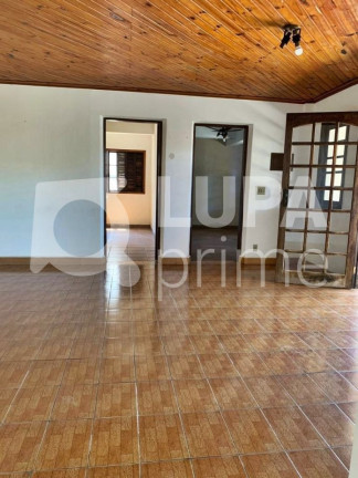 Imagem Casa com 2 Quartos à Venda, 227 m² em Tremembé - São Paulo Imagem Casa com 2 Quartos à Venda, 227 m² em Tremembé - São Paulo