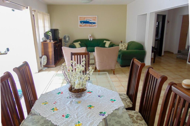 Imagem Casa com 4 Quartos à Venda, 480 m² em Guaiuba - Guarujá Imagem Casa com 4 Quartos à Venda, 480 m² em Guaiuba - Guarujá