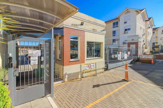 Imagem Apartamento com 3 Quartos à Venda, 52 m² em Hípica - Porto Alegre