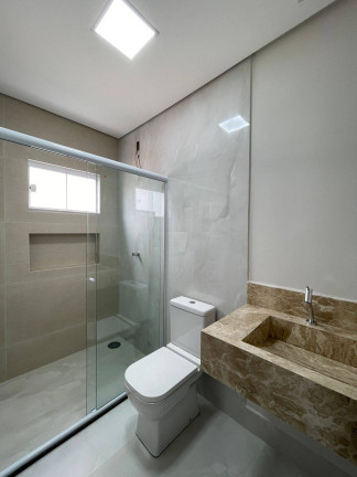 Imagem Casa com 3 Quartos à Venda, 205 m² em Ribeirão Do Lipa - Cuiabá