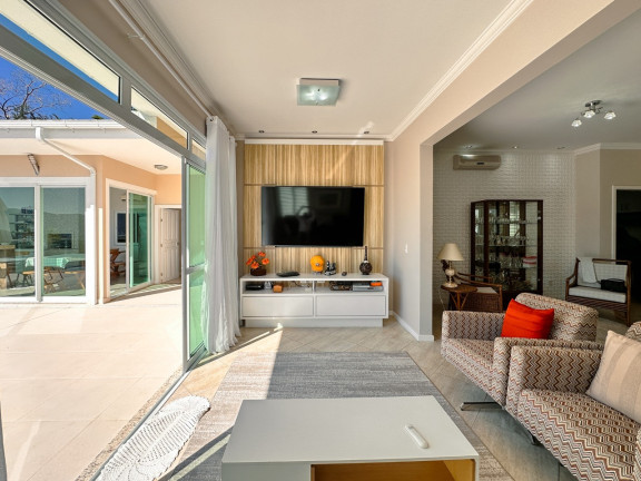 Imagem Casa de Condomínio com 4 Quartos à Venda, 701 m² em Córrego Grande - Florianópolis Imagem Casa de Condomínio com 4 Quartos à Venda, 701 m² em Córrego Grande - Florianópolis