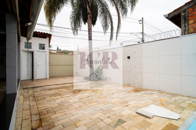 Imagem Casa com 3 Quartos à Venda, 300 m² em Central - Araçoiaba Da Serra Imagem Casa com 3 Quartos à Venda, 300 m² em Central - Araçoiaba Da Serra