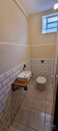 Casa com 3 Quartos para Alugar, 239 m² em Vila Campesina - Osasco