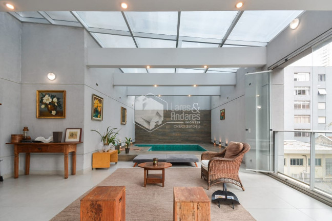Apartamento com 2 Quartos à Venda, 169 m² em Moema - São Paulo