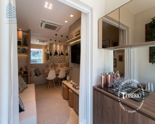 Imagem Imóvel com 2 Quartos à Venda, 49 m² em Jardim Maria Duarte - São Paulo